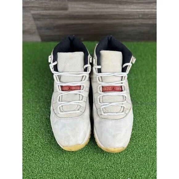 Size 10.5 - Air Jordan 11 Retro Platinum Tint no box - Picture 5 of 9